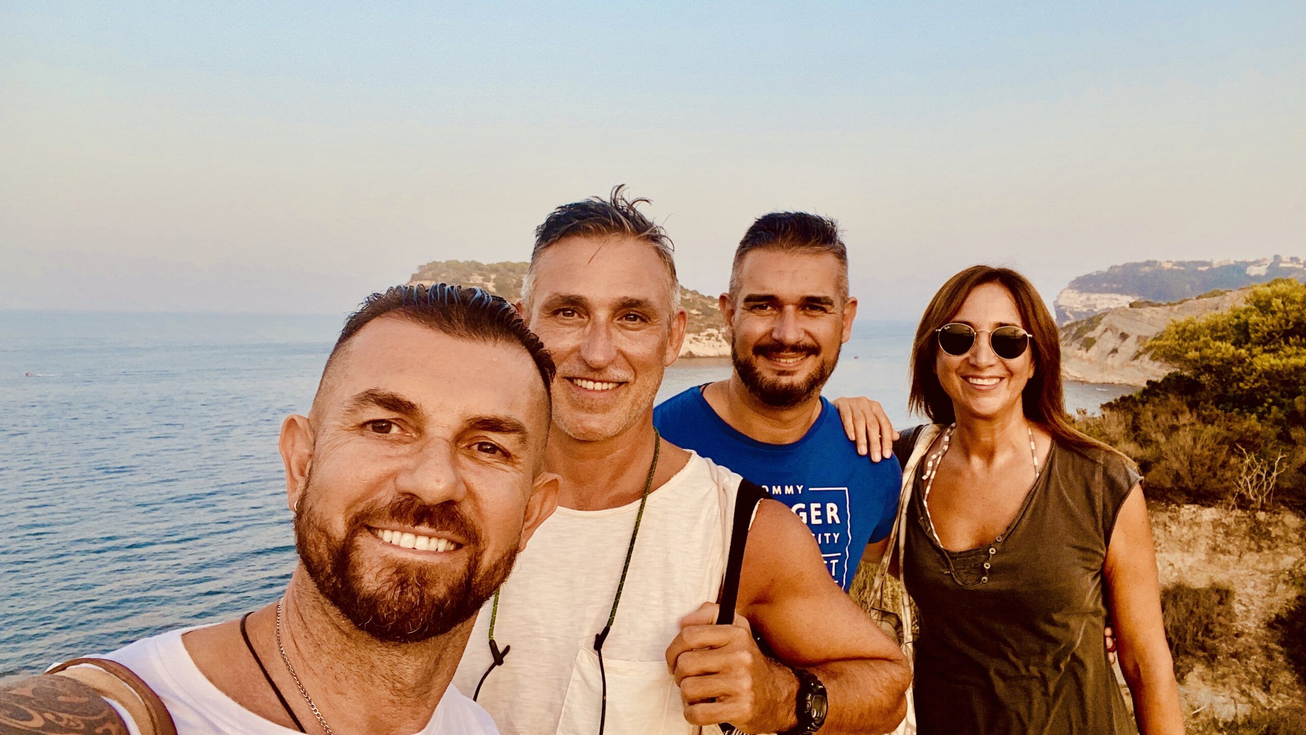 ¿Hacer amigos viajando? Sí, es posible y te contamos cómo.